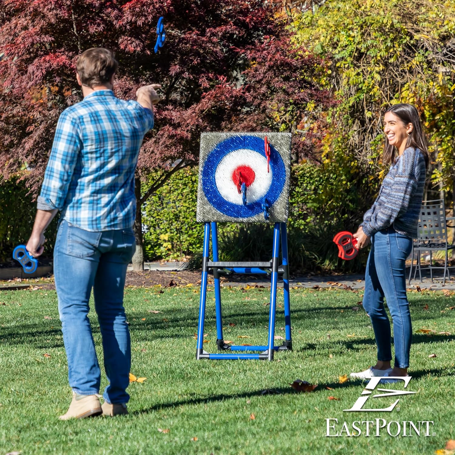 Axe throwing target rental stand and scoring area